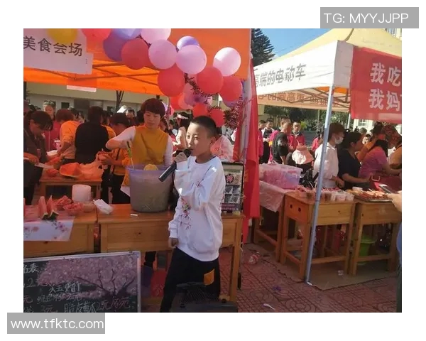 亨利与李毅的世纪对决终于揭开帷幕期待精彩瞬间的到来 亨利与李毅的世纪对决终于揭开帷幕期待精彩瞬间的到来